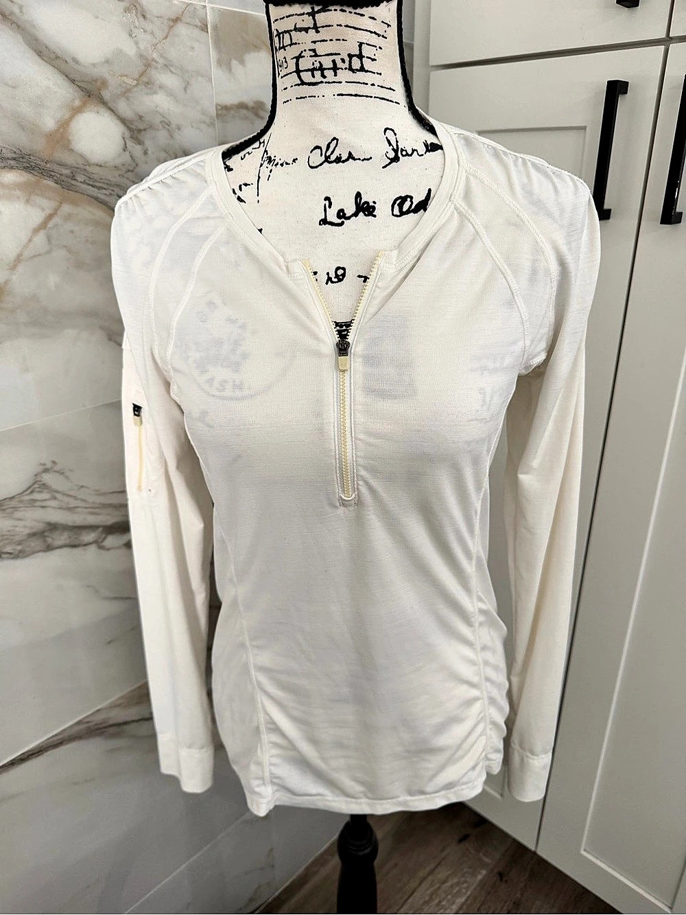 ATHLETA Long Sleeve Half-Zip Top White Pocket on Arm Ruched